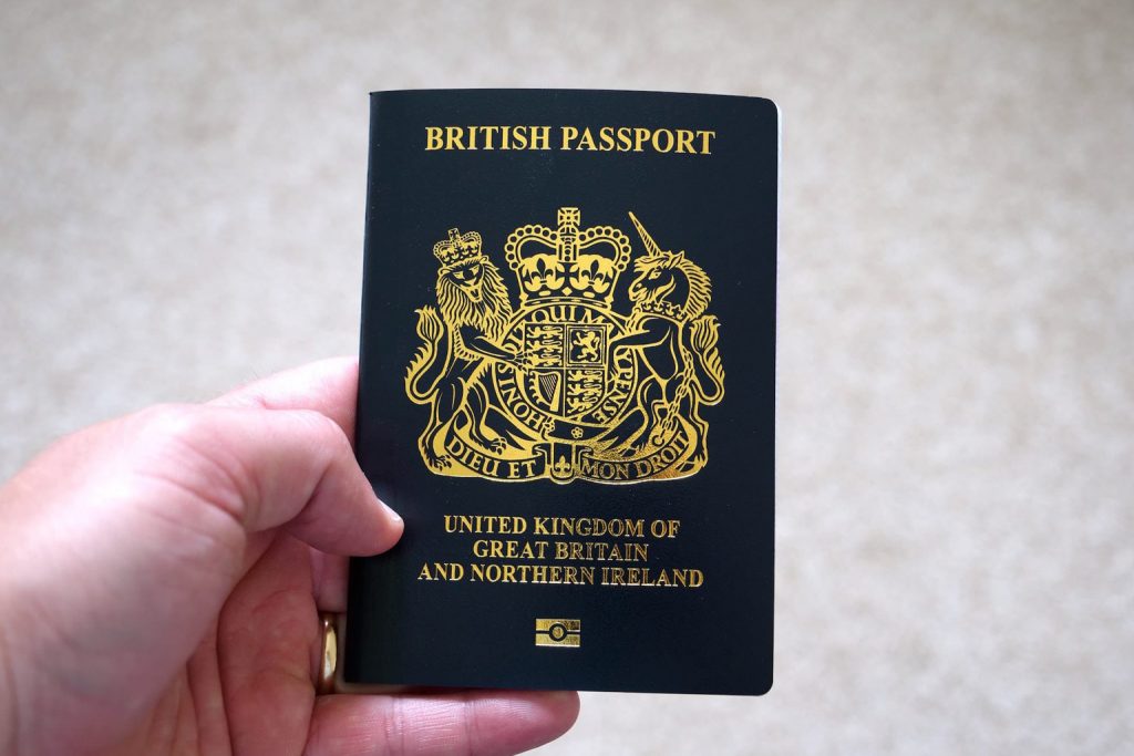 Five Advantages of Opting for a UK Passport